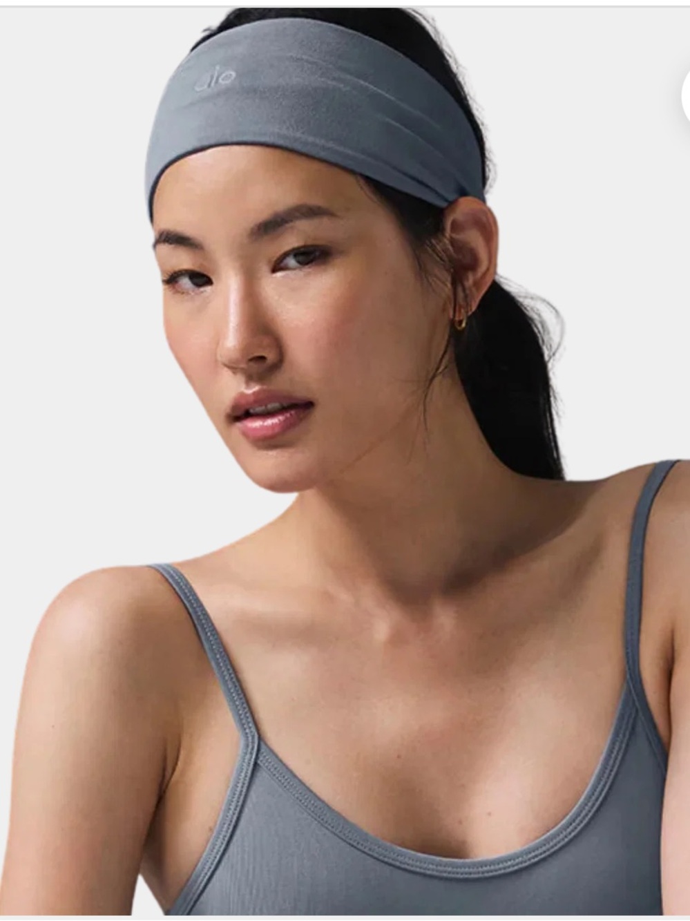ALO  Steel Grey Headband, brand new w tags – ALO Yoga